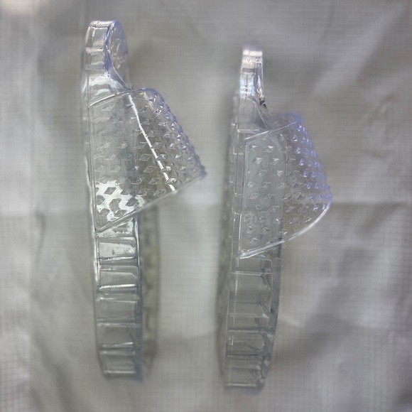 💯Brand New Chinese Laundry Clear Jelly Slides - Picture 6 of 9